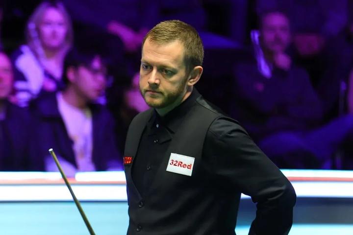 邮报：里沙利松预计下周复出，参加欧联杯1／4决赛首回合.