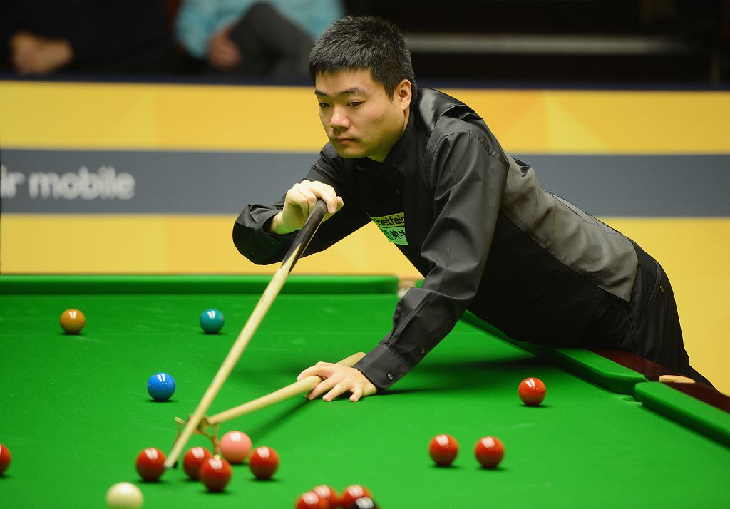 现了稳健的 现了稳健的